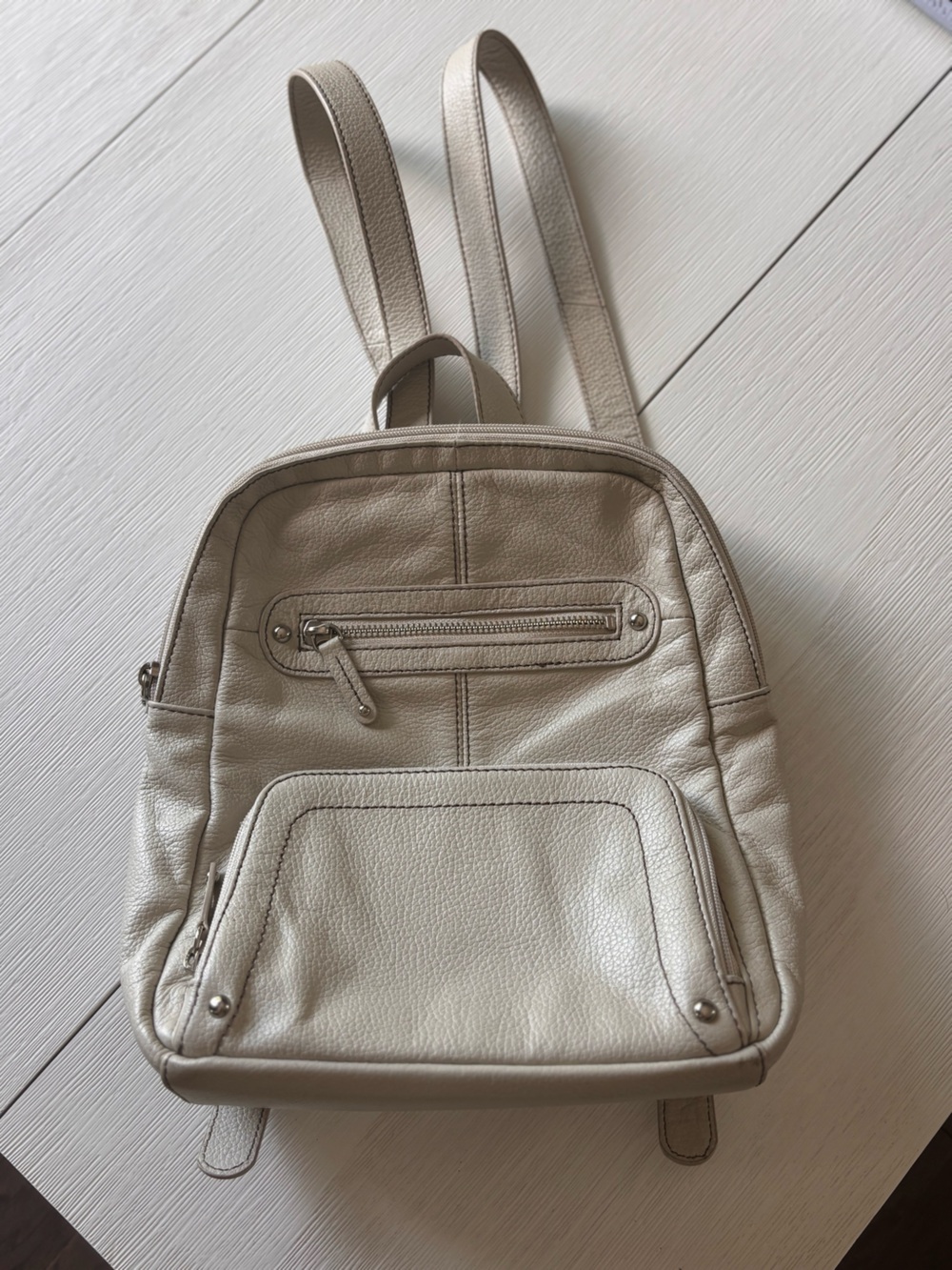 Pelle Studio Cream Leather Backpack